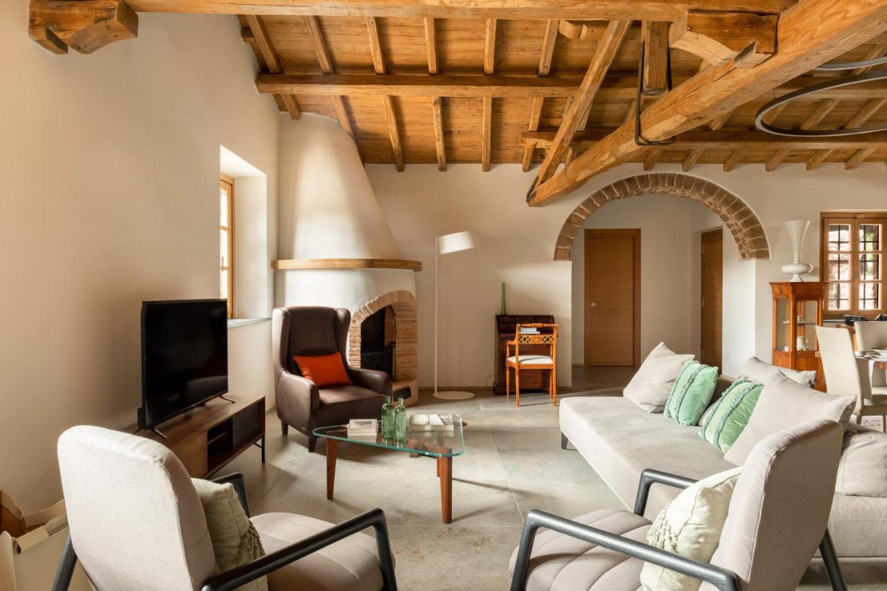Antico Borgo Molino 7Cento Vicino Ai Giardini Di Ninfa Ξενοδοχείο Cori Εξωτερικό φωτογραφία