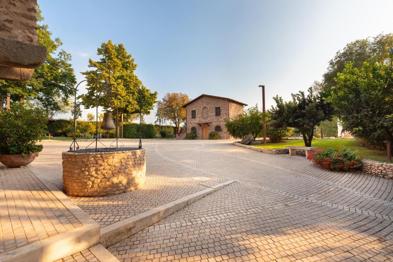 Antico Borgo Molino 7Cento Vicino Ai Giardini Di Ninfa Ξενοδοχείο Cori Εξωτερικό φωτογραφία
